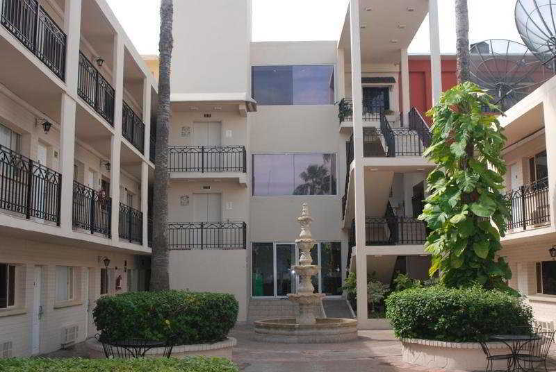 Hotel El Camino Inn & Suites Reynosa Interior photo